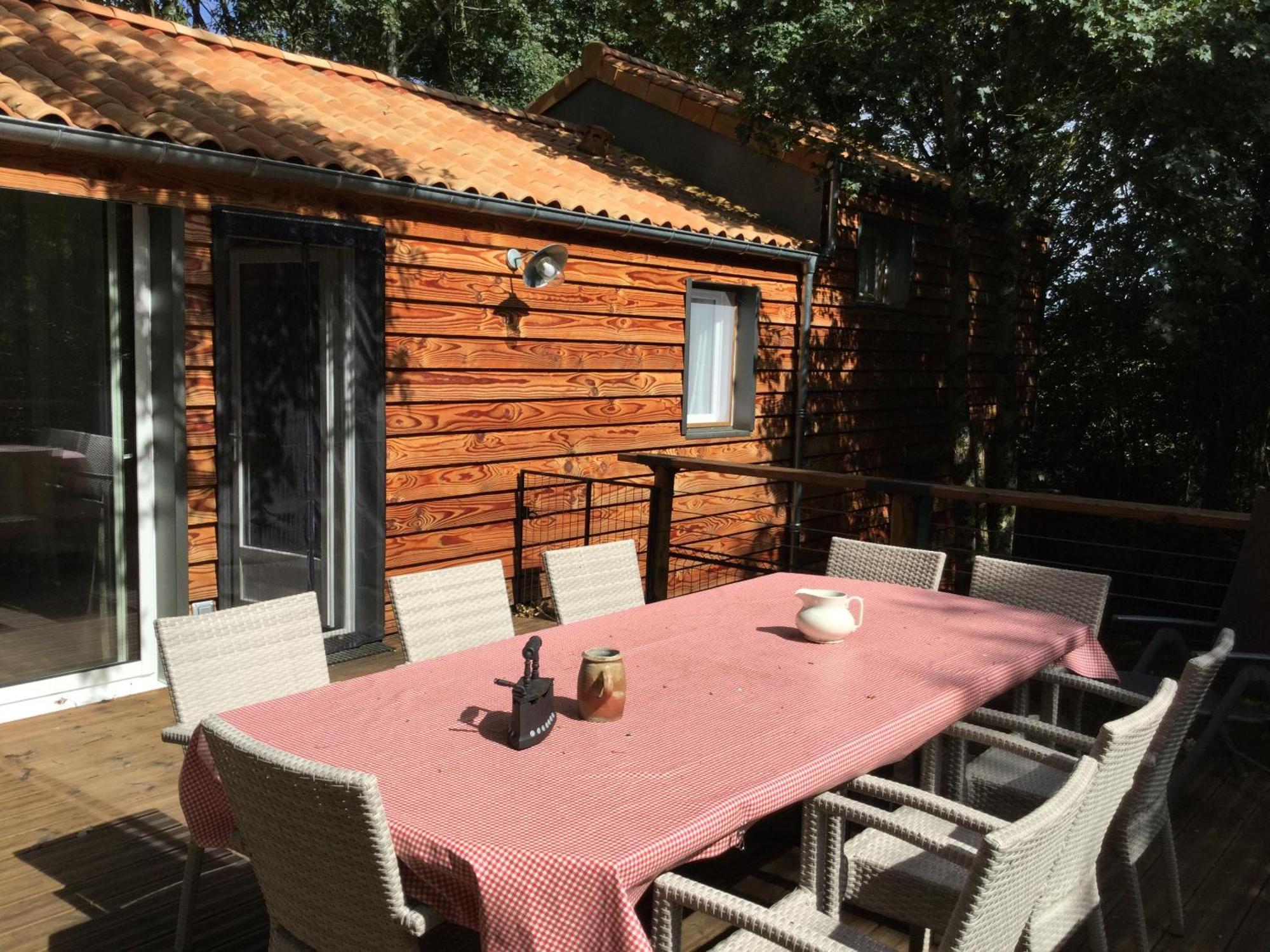 Colibri Loc - Insolite - 3 Etoiles - Parc - Etang - Familles - Soiree Ok Brigne Exterior photo